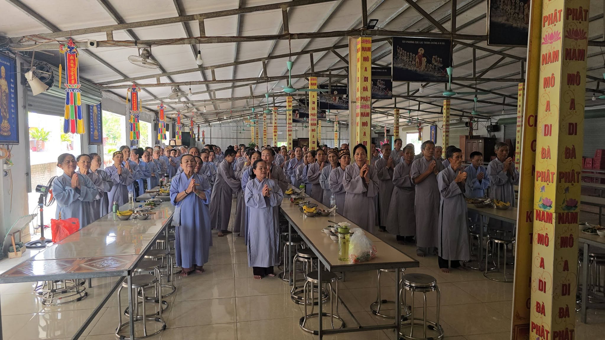 Pháp hội niệm Phật tại Đạo Tràng – gần 2.000 người tham dự